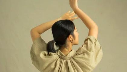 德甲激战，拜仁1-1平汉诺威，莱万关键时刻失去破门机会