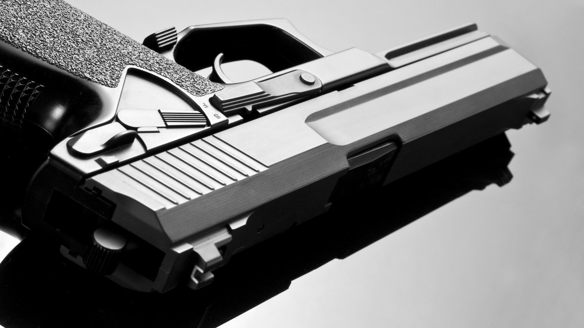 沃尔夫斯堡强调中路渗透突破密集防线，沃尔夫斯堡阵型